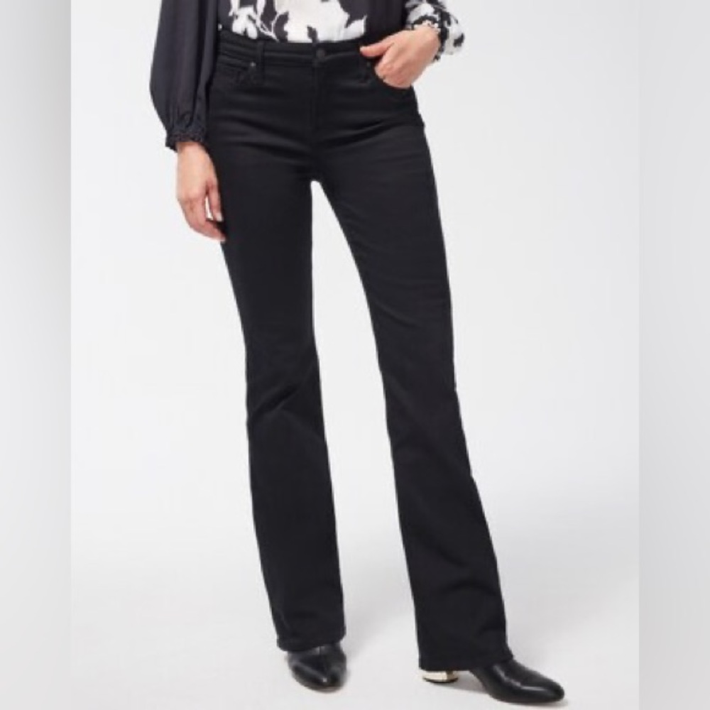 CHICO’S So Slimming Girlfriend Flare Jeans Black